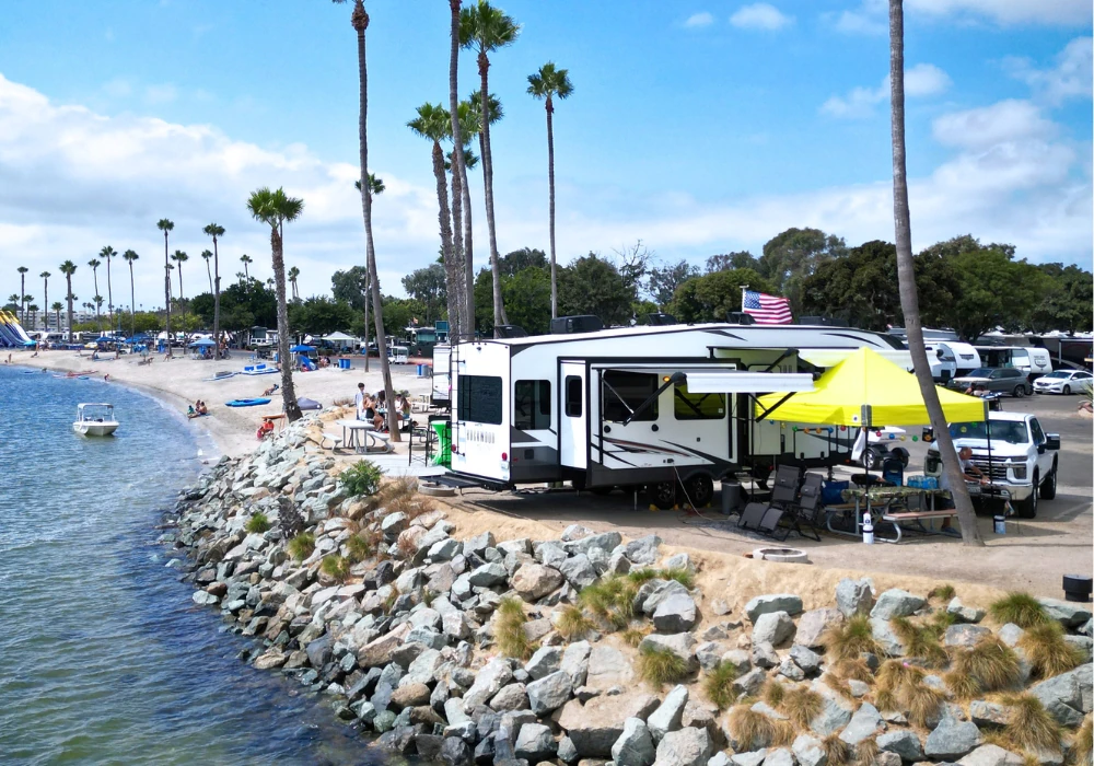 san diego beach camping